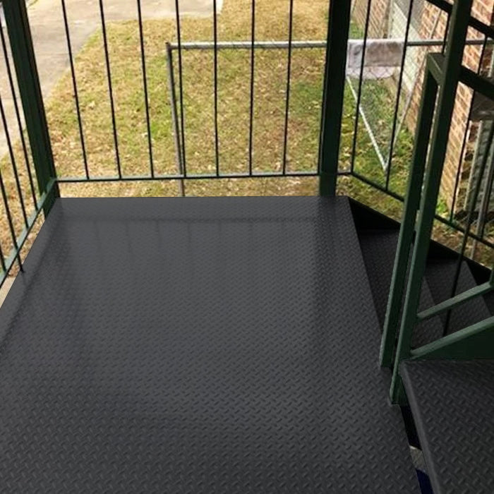 non-slip paint for stairs and steps